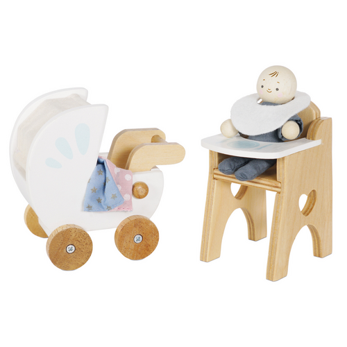 Le Toy Van Daisy Lane Nursery Set with Baby