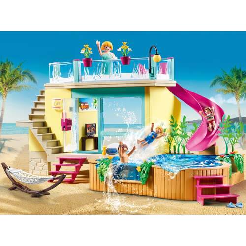 Playmobil Family Fun Bungalow with Pool
