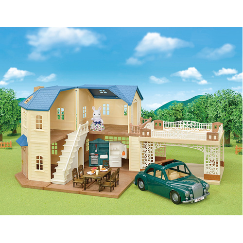 Sylvanian Families Large House with Carport Gift Set